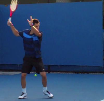 Bernard Tomic Forehand