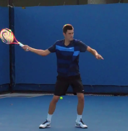 Bernard Tomic Forehand