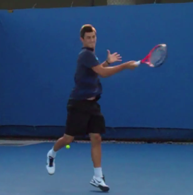 Bernard Tomic Forehand