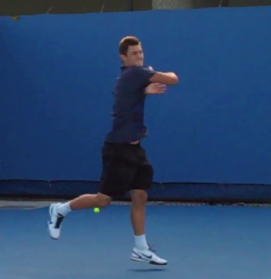 Bernard Tomic Forehand