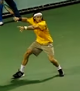  Juan MONACO Forehand